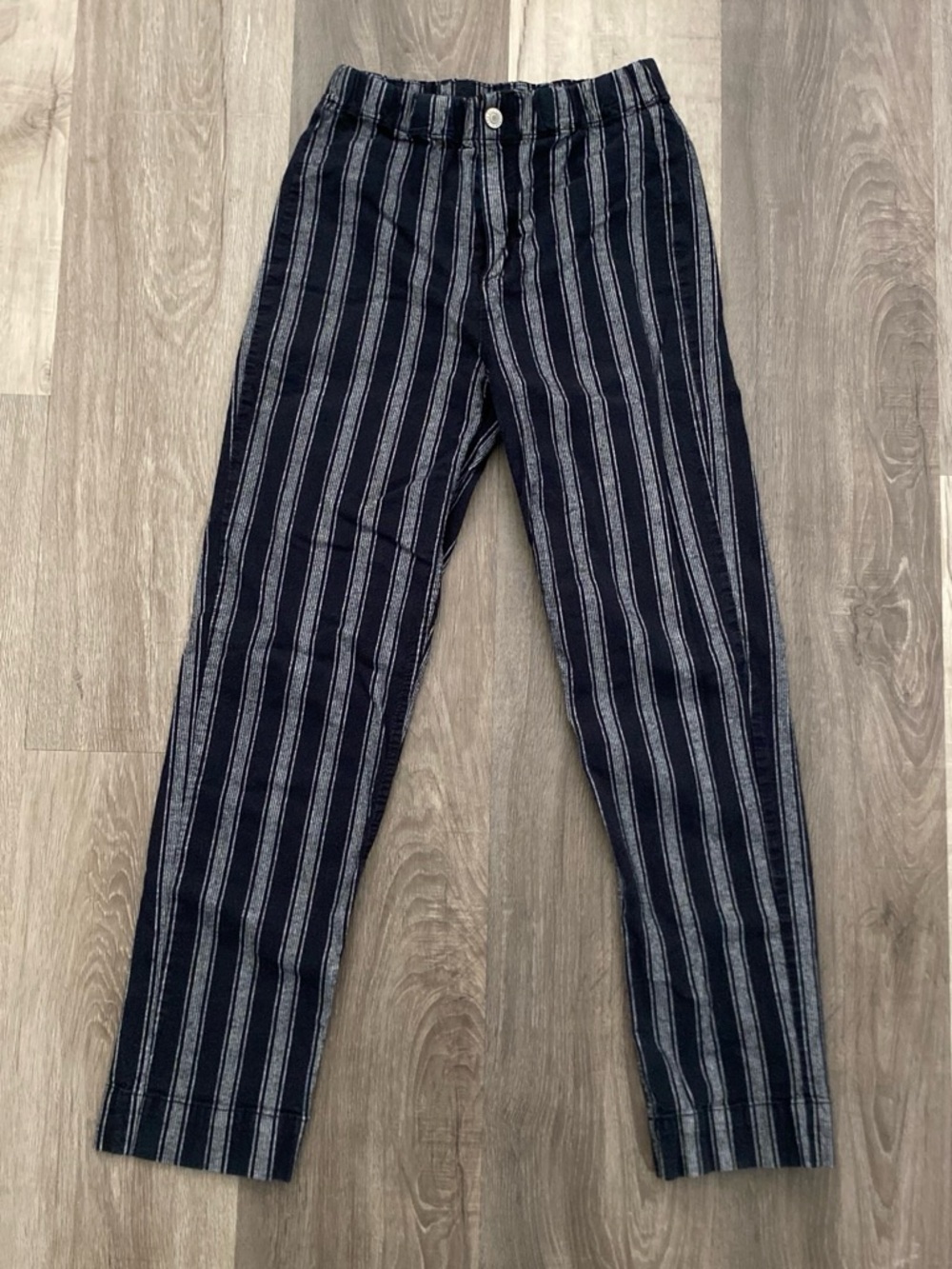 Brandy Melville black & grey